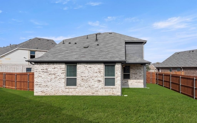 1825 Hazer Lane, Mesquite, TX 75149, 3 Bedrooms Bedrooms, ,2 BathroomsBathrooms,Residential,For Sale,1825 Hazer Lane,0,21090049