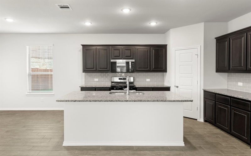 1825 Hazer Lane, Mesquite, TX 75149, 3 Bedrooms Bedrooms, ,2 BathroomsBathrooms,Residential,For Sale,1825 Hazer Lane,0,21090049