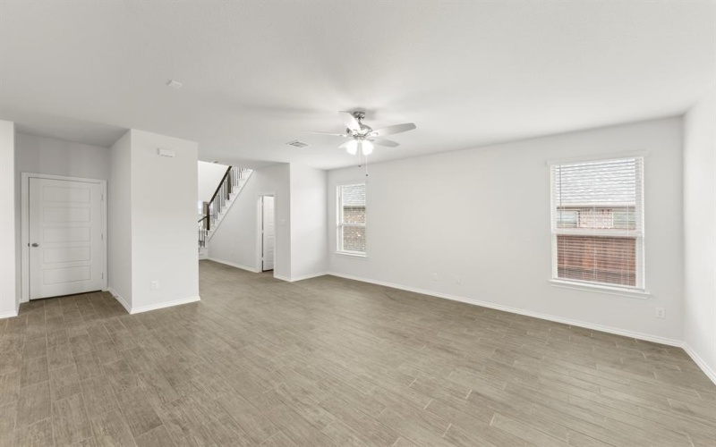 1825 Hazer Lane, Mesquite, TX 75149, 3 Bedrooms Bedrooms, ,2 BathroomsBathrooms,Residential,For Sale,1825 Hazer Lane,0,21090049