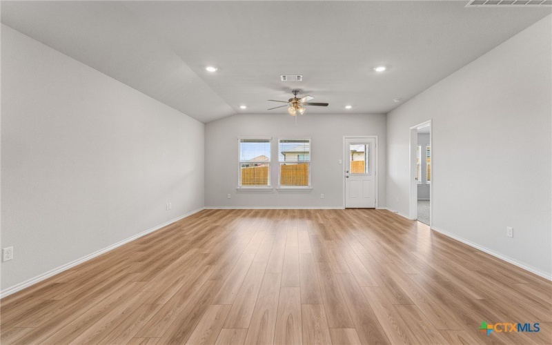 8905 Flat Iron Drive, Temple, TX 76502, 4 Bedrooms Bedrooms, ,2 BathroomsBathrooms,Residential,For Sale,8905 Flat Iron Drive,0,586378