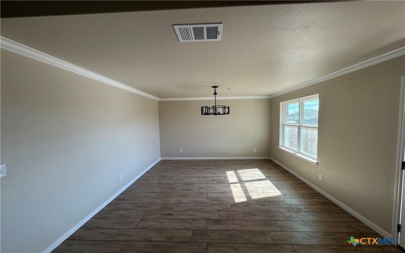 2540 Cowgirl Trail, Belton, TX 76513, 5 Bedrooms Bedrooms, ,2 BathroomsBathrooms,Residential,For Sale,2540 Cowgirl Trail,0,595676