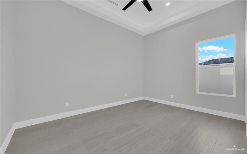 2700 W Chesterfield Avenue, Edinburg, TX 78539, 4 Bedrooms Bedrooms, ,3 BathroomsBathrooms,Residential,For Sale,2700 W Chesterfield Avenue,0,466616