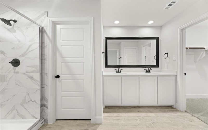 6945 Mustang Isle Drive, Dallas, TX 75228, 3 Habitaciones Habitaciones , ,2 BañosBaños,Residential,En Venta,6945 Mustang Isle Drive,0,21090118