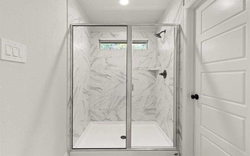 6945 Mustang Isle Drive, Dallas, TX 75228, 3 Habitaciones Habitaciones , ,2 BañosBaños,Residential,En Venta,6945 Mustang Isle Drive,0,21090118