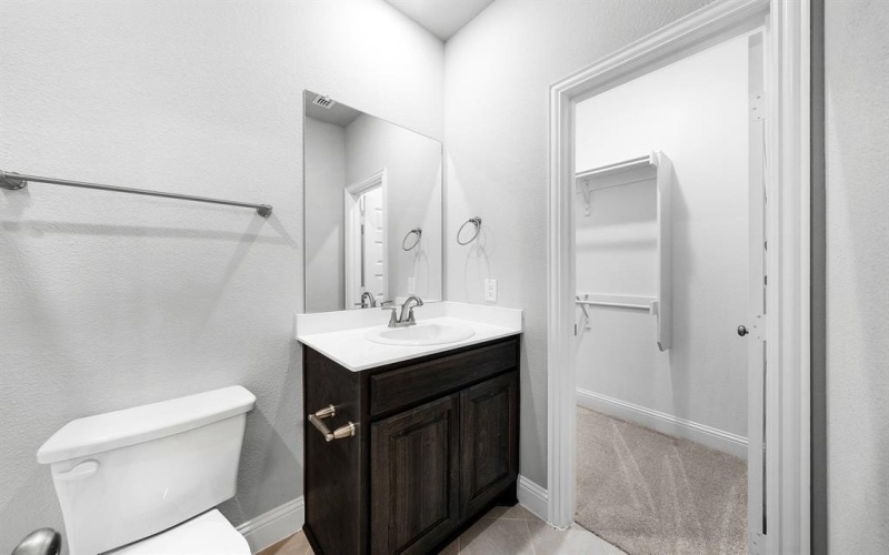 2131 Hollyberry, Sulphur Springs, TX 75482, 3 Habitaciones Habitaciones , ,2 BañosBaños,Residential,En Venta,2131 Hollyberry,0,21090139