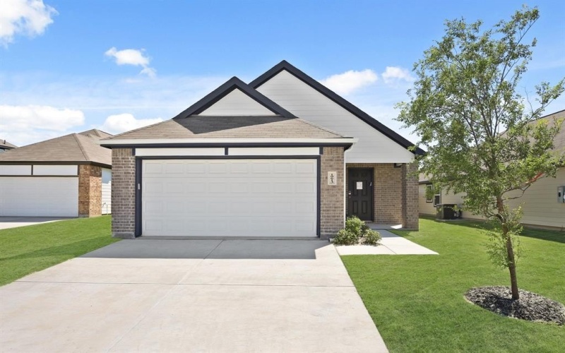 10613 Stag Lane, Fort Worth, TX 76036, 3 Bedrooms Bedrooms, ,2 BathroomsBathrooms,Residential,For Sale,10613 Stag Lane,0,21090178