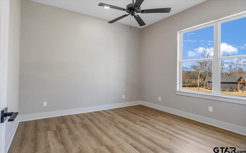 12181 Oak Grove Dr., Tyler, TX 75706, 4 Bedrooms Bedrooms, ,3 BathroomsBathrooms,Residential,For Sale,12181 Oak Grove Dr.,25001736