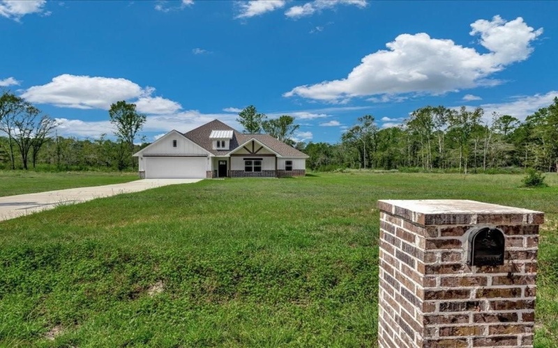 323 Schoolcraft Road, Lufkin, TX 75901, 4 Bedrooms Bedrooms, ,2 BathroomsBathrooms,Residential,For Sale,323 Schoolcraft Road,0,21090228