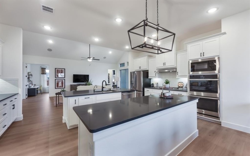 6853 Turner Falls Circle, Flower Mound, TX 76226, 4 Habitaciones Habitaciones , ,3 BañosBaños,Residential,En Venta,6853 Turner Falls Circle,0,21090332