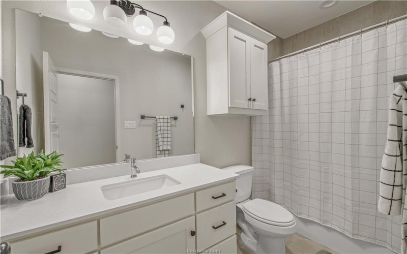 4309 Batona Court, Bryan, TX 77802, 4 Habitaciones Habitaciones , ,3 BañosBaños,Residential,En Venta,4309 Batona Court,0,25010911