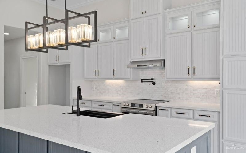 8023 N 48th Lane, McAllen, TX 78504, 4 Habitaciones Habitaciones , ,3 BañosBaños,Residential,En Venta,8023 N 48th Lane,0,483701