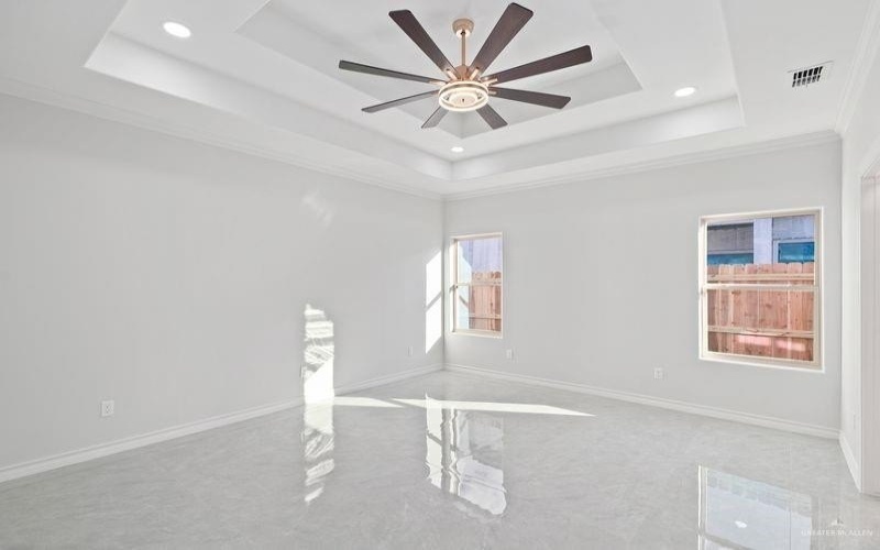 8023 N 48th Lane, McAllen, TX 78504, 4 Habitaciones Habitaciones , ,3 BañosBaños,Residential,En Venta,8023 N 48th Lane,0,483701