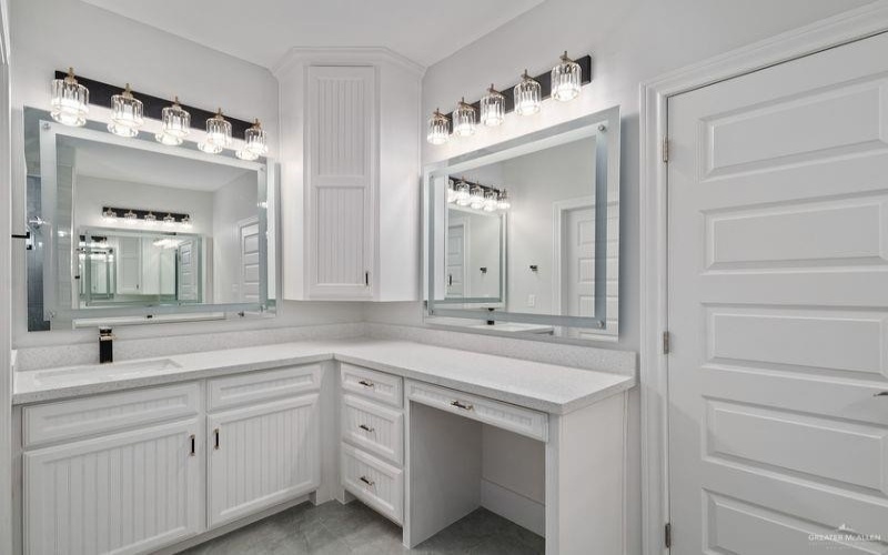 8023 N 48th Lane, McAllen, TX 78504, 4 Habitaciones Habitaciones , ,3 BañosBaños,Residential,En Venta,8023 N 48th Lane,0,483701