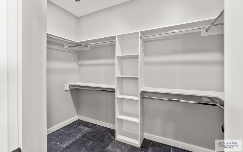 2408 SEAGULL LN, HARLINGEN, TX 78552, 4 Bedrooms Bedrooms, ,2 BathroomsBathrooms,Residential,For Sale,2408 SEAGULL LN,0,29769367