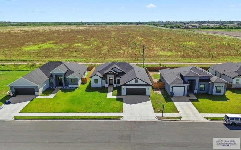 2408 SEAGULL LN, HARLINGEN, TX 78552, 4 Bedrooms Bedrooms, ,2 BathroomsBathrooms,Residential,For Sale,2408 SEAGULL LN,0,29769367