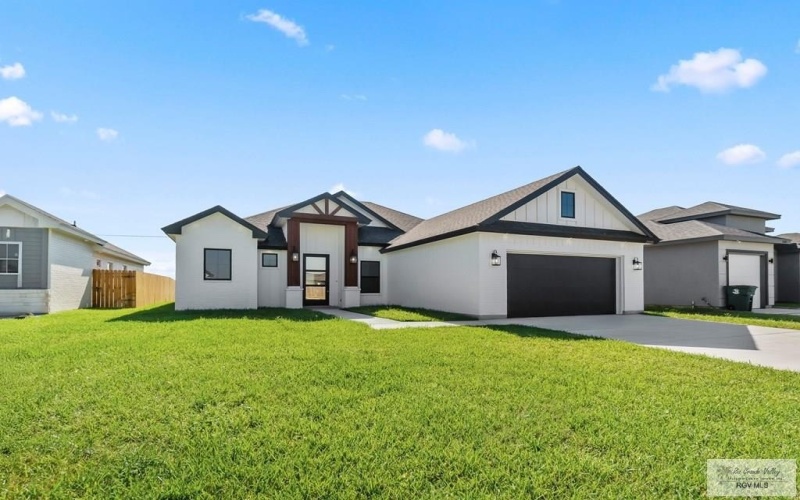 2408 SEAGULL LN, HARLINGEN, TX 78552, 4 Bedrooms Bedrooms, ,2 BathroomsBathrooms,Residential,For Sale,2408 SEAGULL LN,0,29769367
