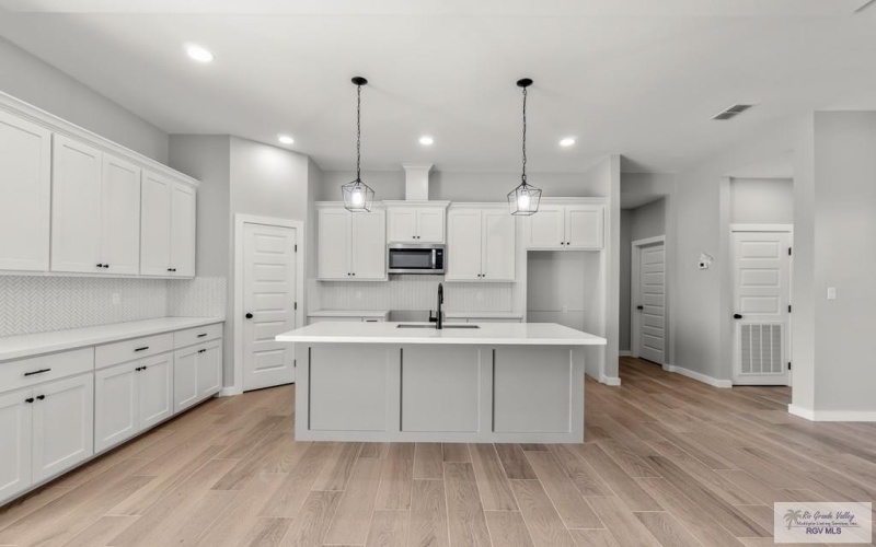 2408 SEAGULL LN, HARLINGEN, TX 78552, 4 Bedrooms Bedrooms, ,2 BathroomsBathrooms,Residential,For Sale,2408 SEAGULL LN,0,29769367