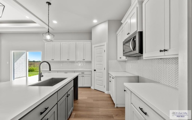 2408 SEAGULL LN, HARLINGEN, TX 78552, 4 Bedrooms Bedrooms, ,2 BathroomsBathrooms,Residential,For Sale,2408 SEAGULL LN,0,29769367