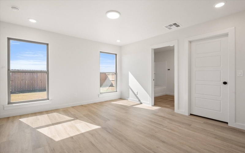 8505 29th Street, Lubbock, TX 79407, 3 Bedrooms Bedrooms, ,2 BathroomsBathrooms,Residential,For Sale,8505 29th Street,0,202561979