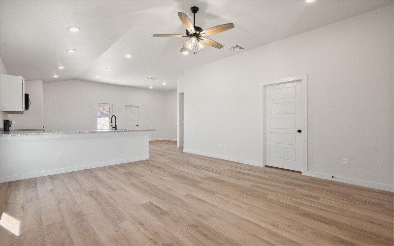 8505 29th Street, Lubbock, TX 79407, 3 Bedrooms Bedrooms, ,2 BathroomsBathrooms,Residential,For Sale,8505 29th Street,0,202561979