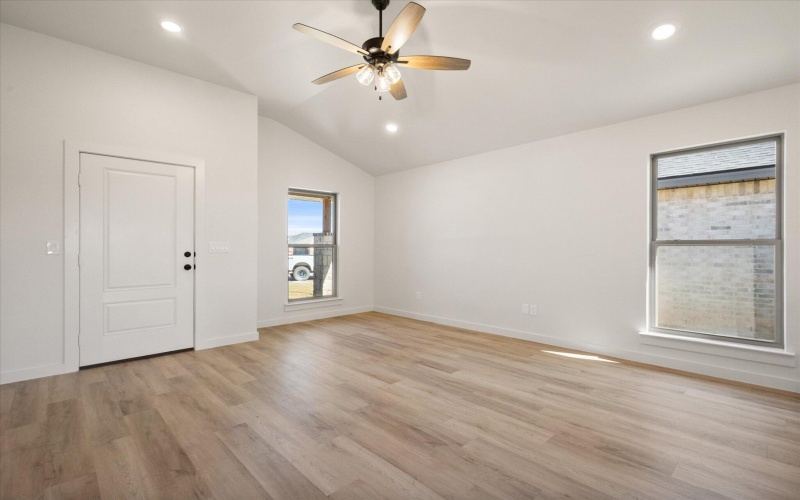 8505 29th Street, Lubbock, TX 79407, 3 Bedrooms Bedrooms, ,2 BathroomsBathrooms,Residential,For Sale,8505 29th Street,0,202561979