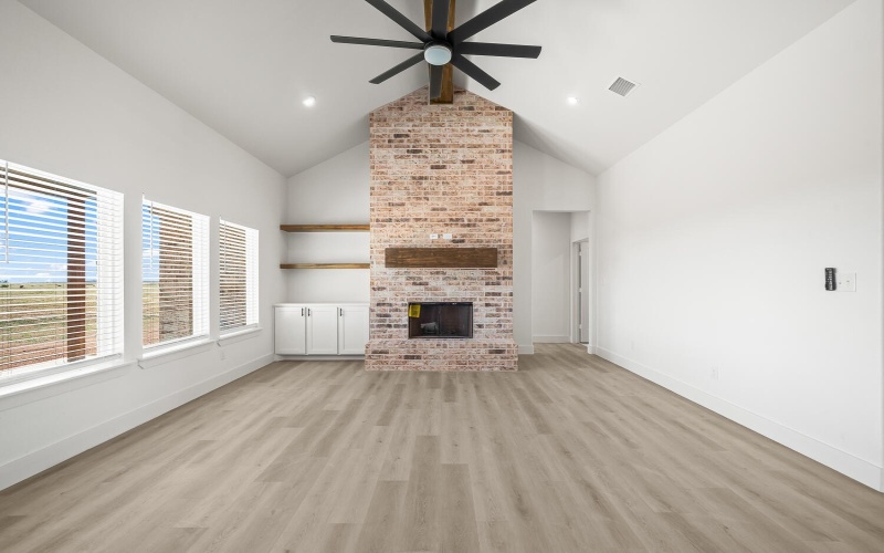 7222 E Woodrow Road, Slaton, TX 79364, 3 Habitaciones Habitaciones , ,2 BañosBaños,Residential,En Venta,7222 E Woodrow Road,0,202561983