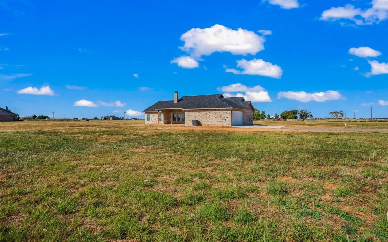 7222 E Woodrow Road, Slaton, TX 79364, 3 Habitaciones Habitaciones , ,2 BañosBaños,Residential,En Venta,7222 E Woodrow Road,0,202561983