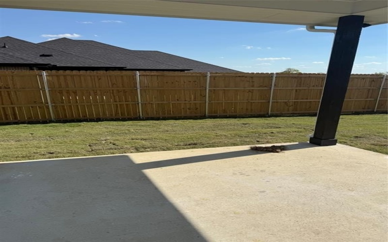 311 Cherry Point Drive, Palmer, TX 75152, 4 Bedrooms Bedrooms, ,2 BathroomsBathrooms,Residential,For Sale,311 Cherry Point Drive,0,21090406