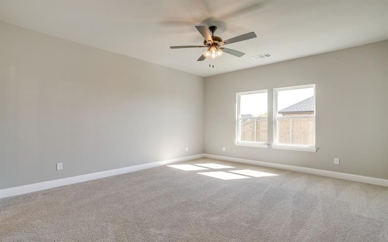 311 Poinsetta Drive, Palmer, TX 75152, 4 Bedrooms Bedrooms, ,2 BathroomsBathrooms,Residential,For Sale,311 Poinsetta Drive,0,21090406