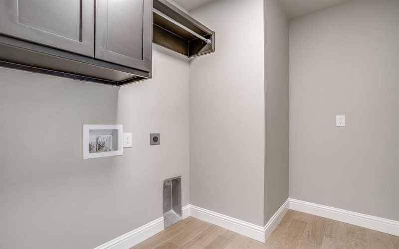 311 Poinsetta Drive, Palmer, TX 75152, 4 Bedrooms Bedrooms, ,2 BathroomsBathrooms,Residential,For Sale,311 Poinsetta Drive,0,21090406