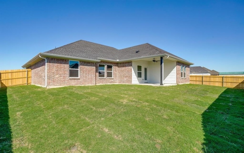 311 Poinsetta Drive, Palmer, TX 75152, 4 Bedrooms Bedrooms, ,2 BathroomsBathrooms,Residential,For Sale,311 Poinsetta Drive,0,21090406