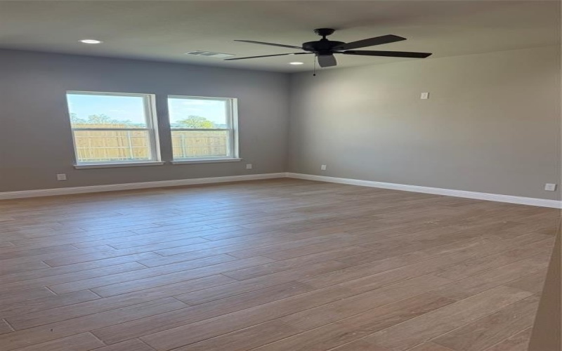 311 Cherry Point Drive, Palmer, TX 75152, 4 Bedrooms Bedrooms, ,2 BathroomsBathrooms,Residential,For Sale,311 Cherry Point Drive,0,21090406