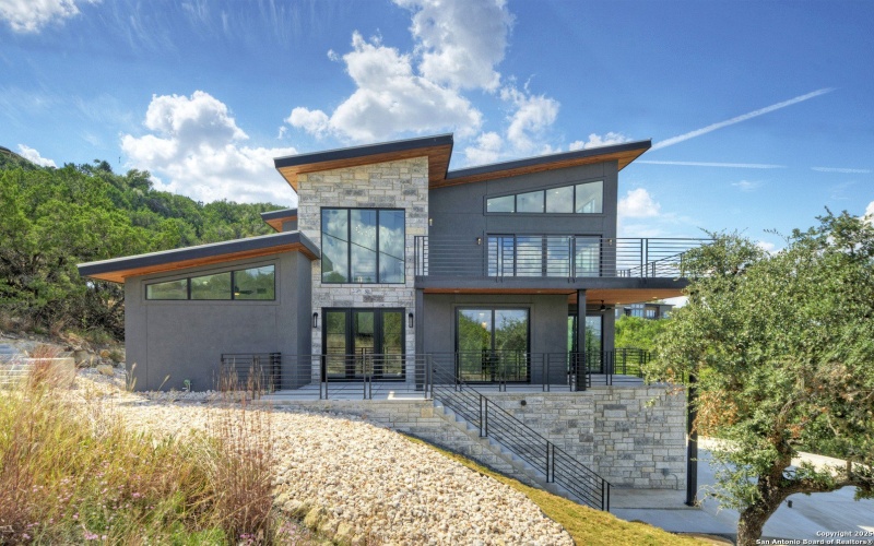 585 Highland Terrace, Canyon Lake, TX 78133, 3 Bedrooms Bedrooms, ,5 BathroomsBathrooms,Residential,For Sale,585 Highland Terrace,0,1916566