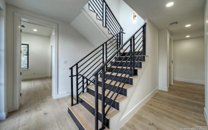 585 Highland Terrace, Canyon Lake, TX 78133, 3 Bedrooms Bedrooms, ,5 BathroomsBathrooms,Residential,For Sale,585 Highland Terrace,0,1916566