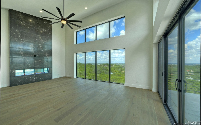 585 Highland Terrace, Canyon Lake, TX 78133, 3 Bedrooms Bedrooms, ,5 BathroomsBathrooms,Residential,For Sale,585 Highland Terrace,0,1916566