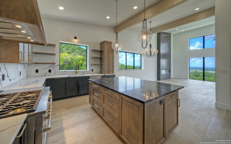 585 Highland Terrace, Canyon Lake, TX 78133, 3 Bedrooms Bedrooms, ,5 BathroomsBathrooms,Residential,For Sale,585 Highland Terrace,0,1916566