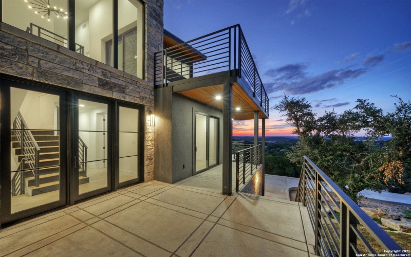 585 Highland Terrace, Canyon Lake, TX 78133, 3 Bedrooms Bedrooms, ,5 BathroomsBathrooms,Residential,For Sale,585 Highland Terrace,0,1916566