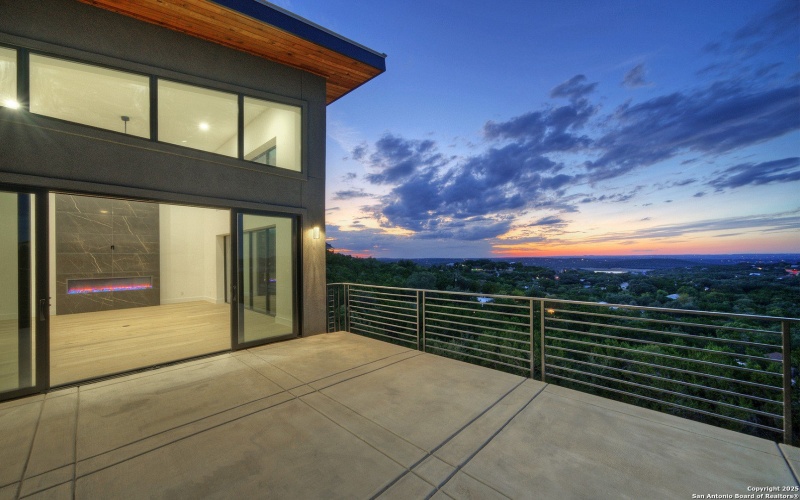 585 Highland Terrace, Canyon Lake, TX 78133, 3 Bedrooms Bedrooms, ,5 BathroomsBathrooms,Residential,For Sale,585 Highland Terrace,0,1916566