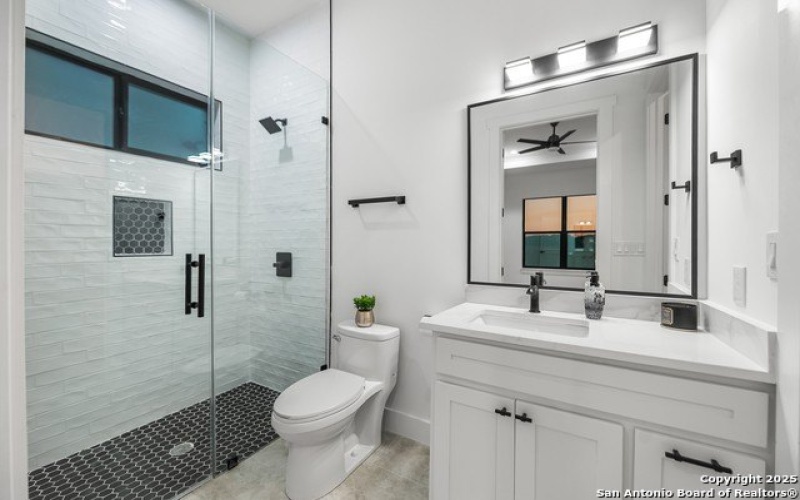 344 Buckskin Trail, Bandera, TX 78003, 4 Habitaciones Habitaciones , ,3 BañosBaños,Residential,En Venta,344 Buckskin Trail,0,1916582