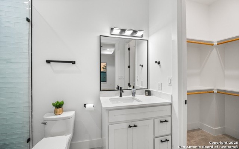 344 Buckskin Trail, Bandera, TX 78003, 4 Habitaciones Habitaciones , ,3 BañosBaños,Residential,En Venta,344 Buckskin Trail,0,1916582