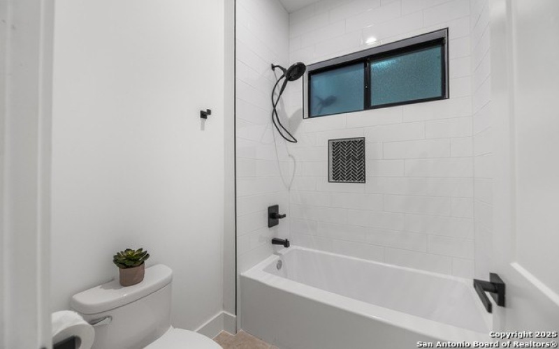 344 Buckskin Trail, Bandera, TX 78003, 4 Habitaciones Habitaciones , ,3 BañosBaños,Residential,En Venta,344 Buckskin Trail,0,1916582