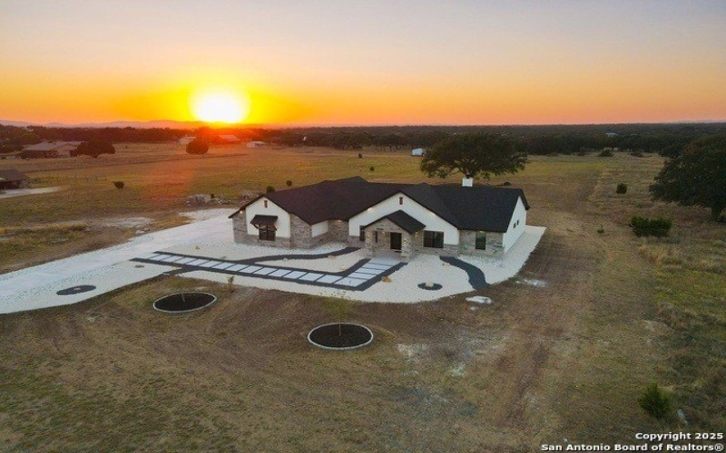 344 Buckskin Trail, Bandera, TX 78003, 4 Habitaciones Habitaciones , ,3 BañosBaños,Residential,En Venta,344 Buckskin Trail,0,1916582