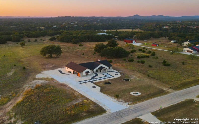 344 Buckskin Trail, Bandera, TX 78003, 4 Habitaciones Habitaciones , ,3 BañosBaños,Residential,En Venta,344 Buckskin Trail,0,1916582