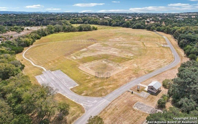 344 Buckskin Trail, Bandera, TX 78003, 4 Habitaciones Habitaciones , ,3 BañosBaños,Residential,En Venta,344 Buckskin Trail,0,1916582