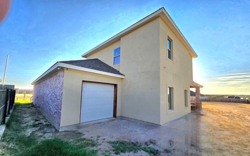 2865 Garden View Dr., Eagle Pass, TX 78852, 4 Habitaciones Habitaciones , ,3 BañosBaños,Residential,En Venta,2865 Garden View Dr.,0,81775