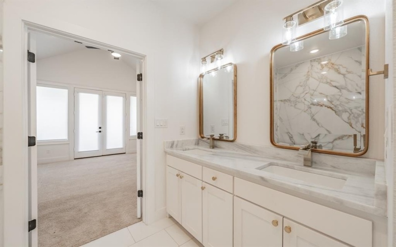 9053 Quarry Hill Court, Fort Worth, TX 76179, 4 Bedrooms Bedrooms, ,2 BathroomsBathrooms,Residential,For Sale,9053 Quarry Hill Court,0,21087524