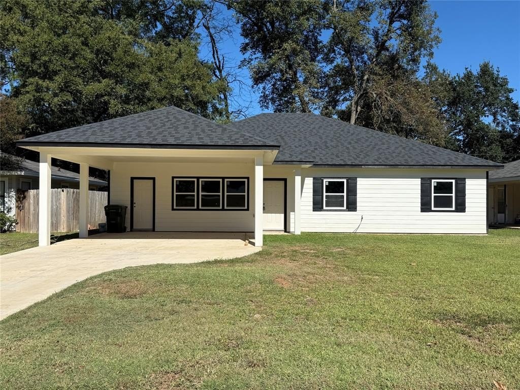 138 Justin Avenue, Shreveport, LA 71105, 3 Habitaciones Habitaciones , ,2 BañosBaños,Residential,En Venta,138 Justin Avenue,0,21088756