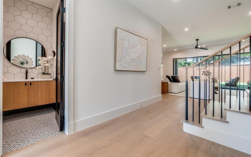 5321 Emerson Avenue, Dallas, TX 75209, 4 Bedrooms Bedrooms, ,6 BathroomsBathrooms,Residential,For Sale,5321 Emerson Avenue,0,21090376