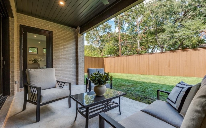 5321 Emerson Avenue, Dallas, TX 75209, 4 Bedrooms Bedrooms, ,6 BathroomsBathrooms,Residential,For Sale,5321 Emerson Avenue,0,21090376