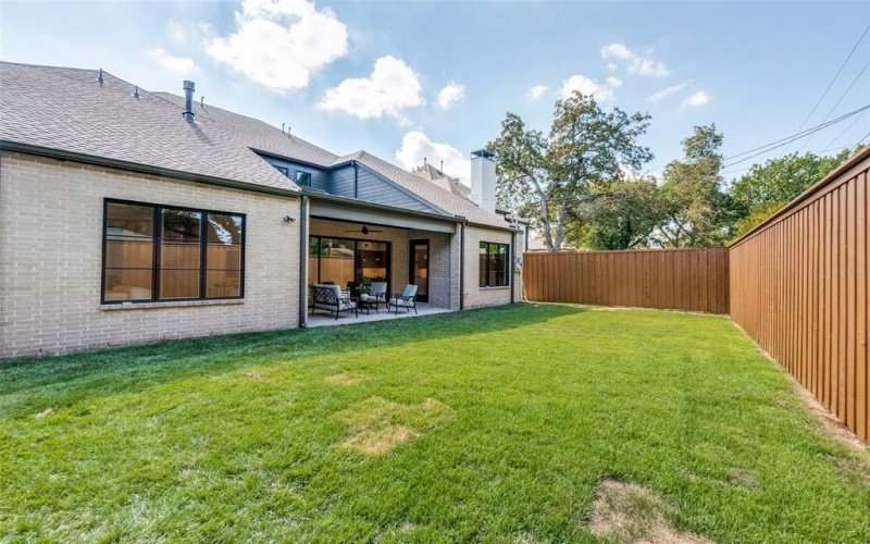5321 Emerson Avenue, Dallas, TX 75209, 4 Bedrooms Bedrooms, ,6 BathroomsBathrooms,Residential,For Sale,5321 Emerson Avenue,0,21090376
